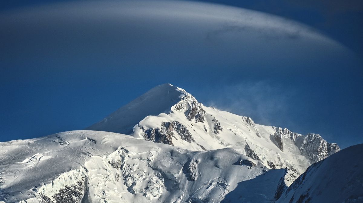 Le Mont Blanc a rétréci de deux mètres.  Mais ça peut repousser